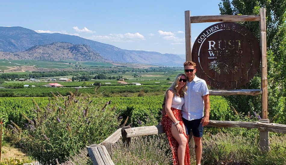 RUST Sign_Couple RUST Sign_Couple