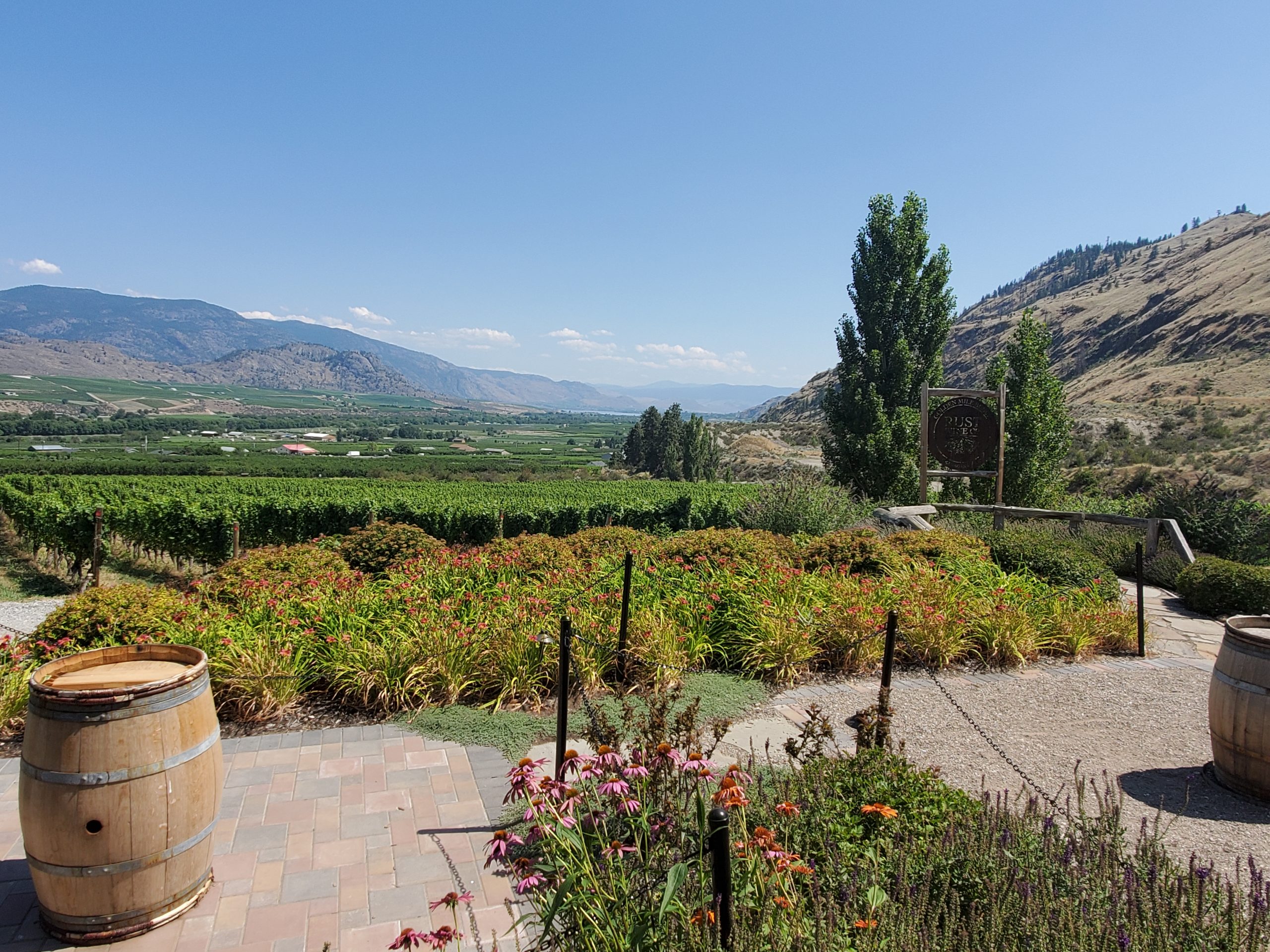 Oliver & Osoyoos Wine Tour Sagebrush Tours