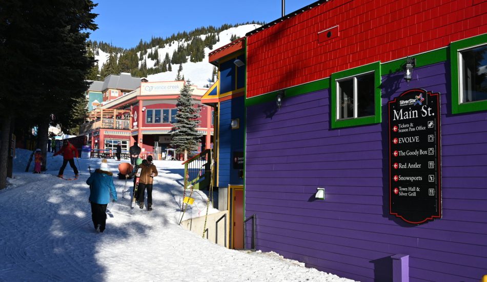 SS Village Main St_Slopes gallery1 SS Village Main St_Slopes gallery1
